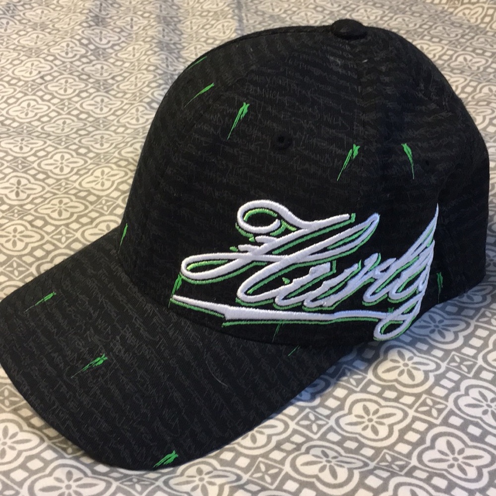 Green Hurley Fitted Cap 🧢
